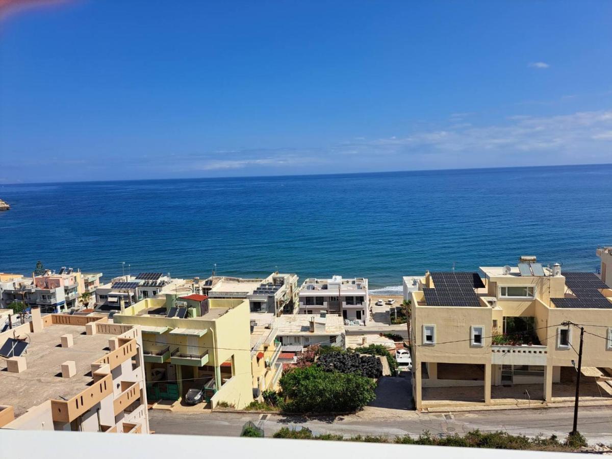 Seaview Flora'S Luxury Apartment-300Meters From The Beach Rethymno Exteriör bild